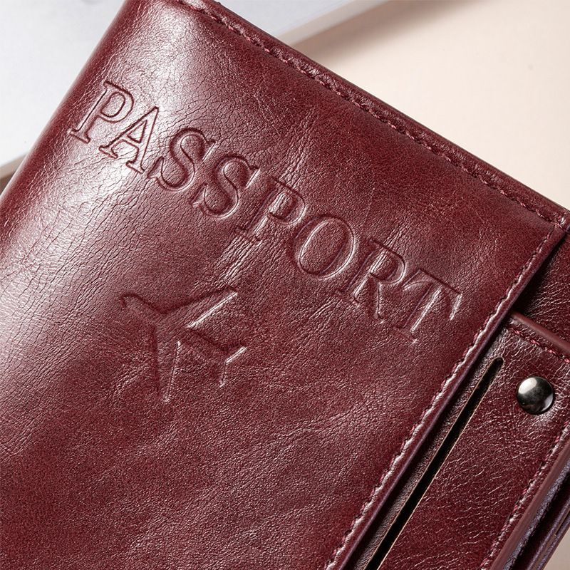 Passport Holder and Wallet in  - Travel Accessories For Plane recension och pris