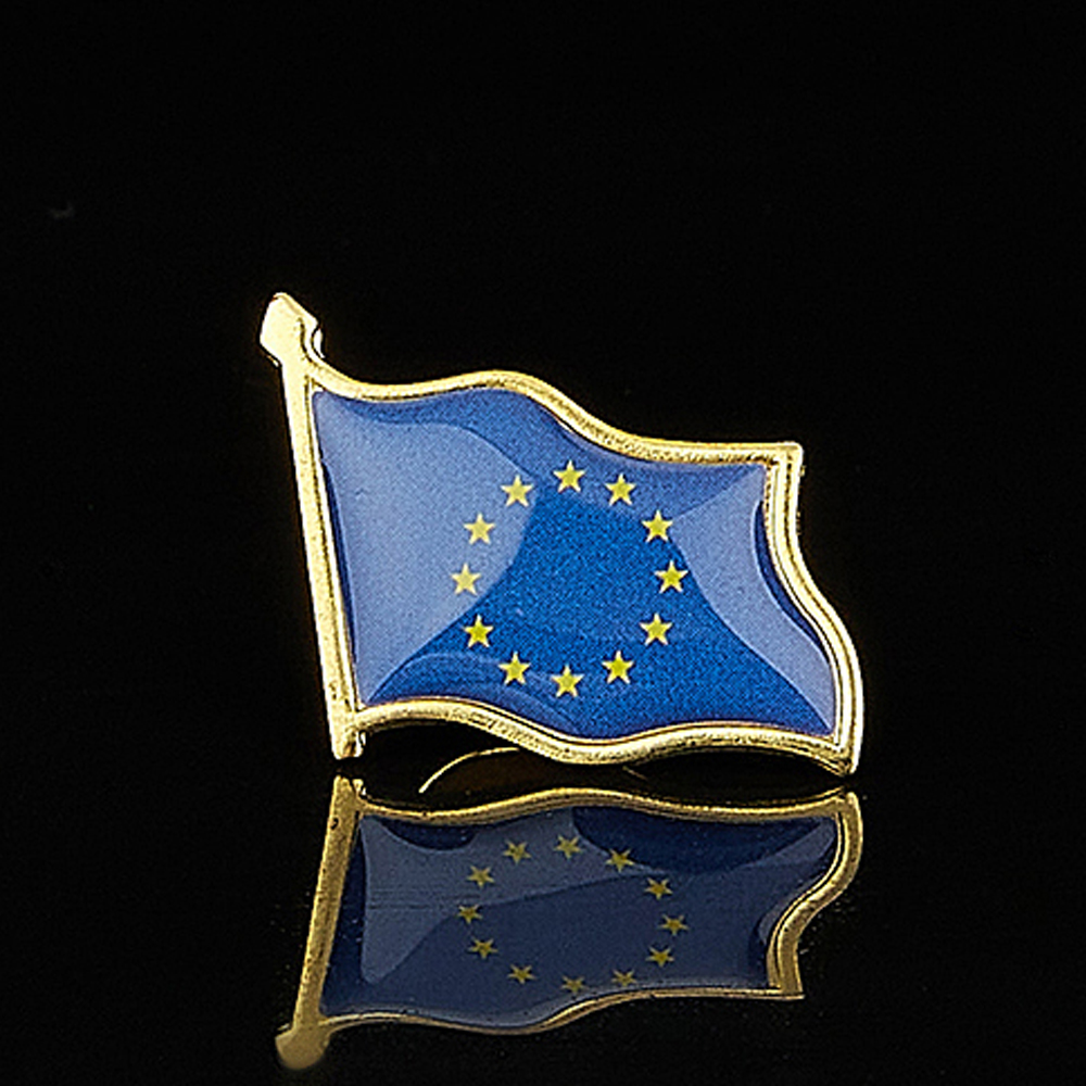 European Union Patriotism Badg - Travel Accessories For Europe recension och pris