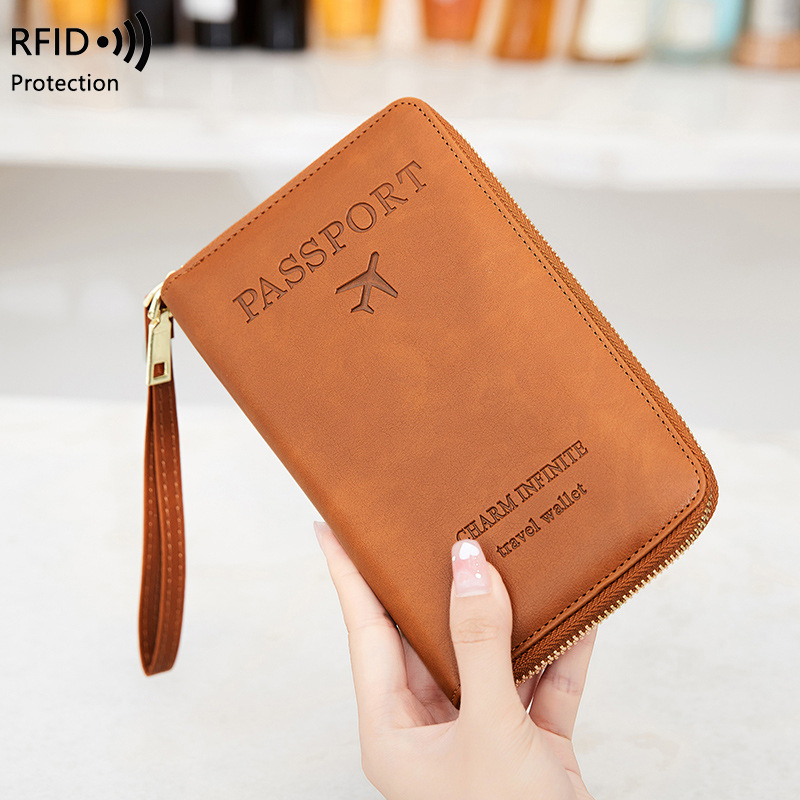 New Leather Passport Cover RFI - Travel Accessories For Plane recension och pris