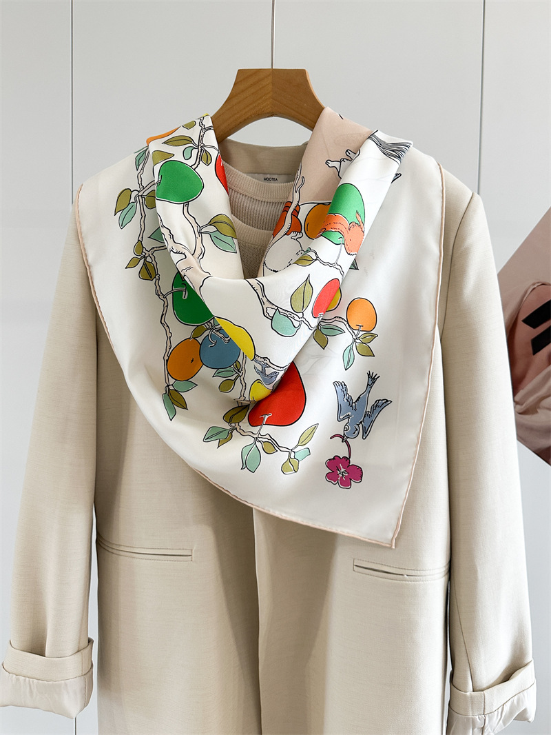 AB Faced Print Silk Scarf 18MM - Travel Accessories For Women recension och pris