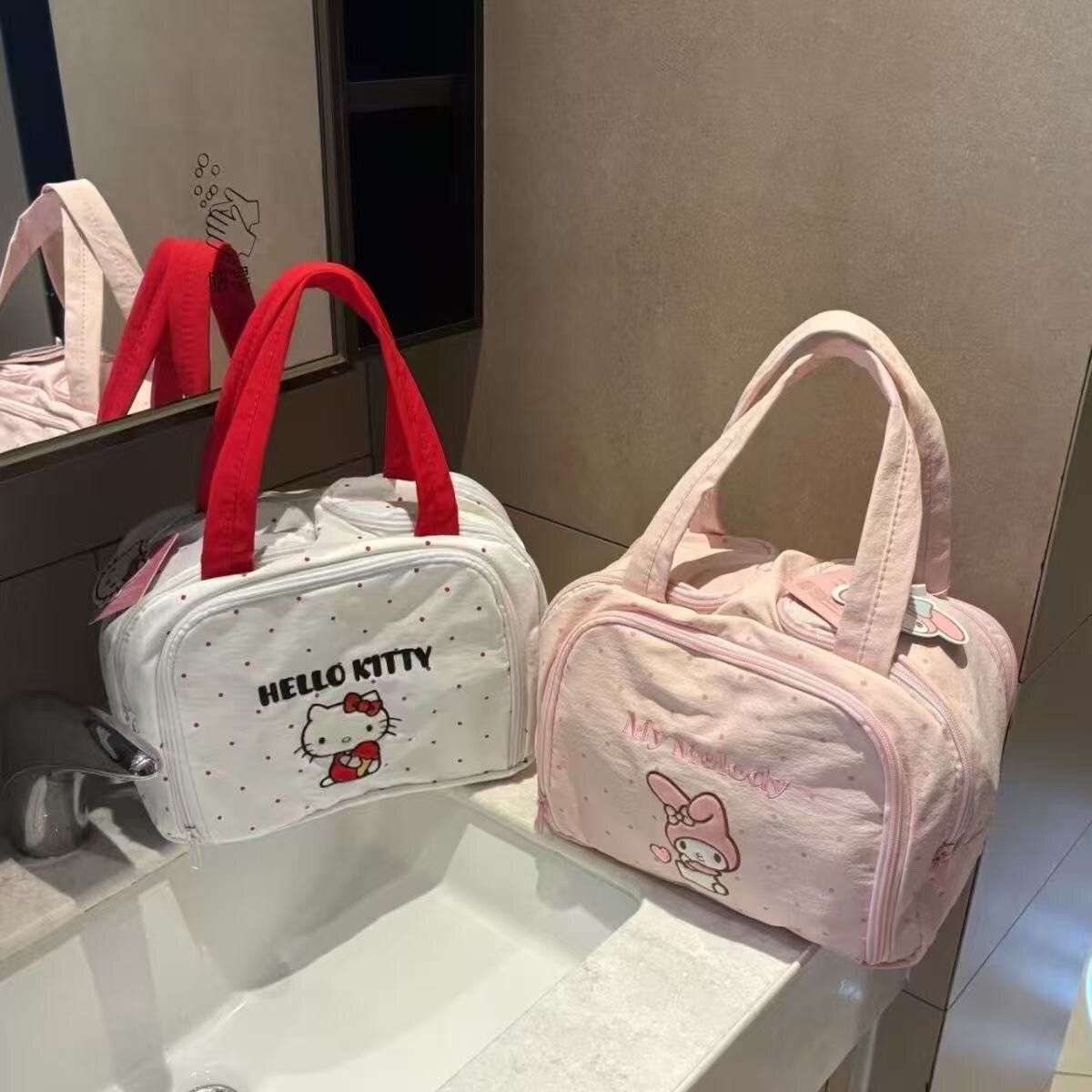 Cute Anime Makeup Bag Cartoon  - Travel Accessories Needed recension och pris